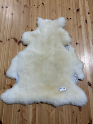 British Sheepskin Rug BSR19