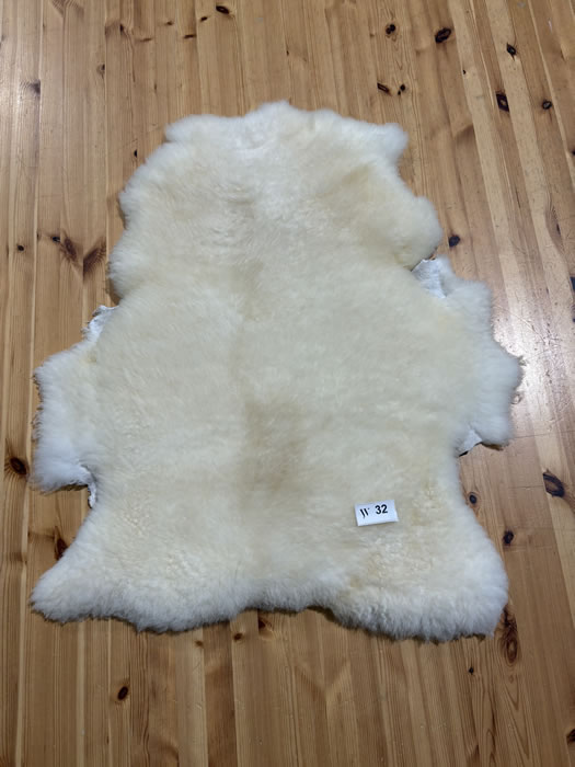 British Sheepskin Rug BSR32